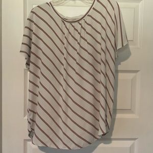 Short sleeves blouse